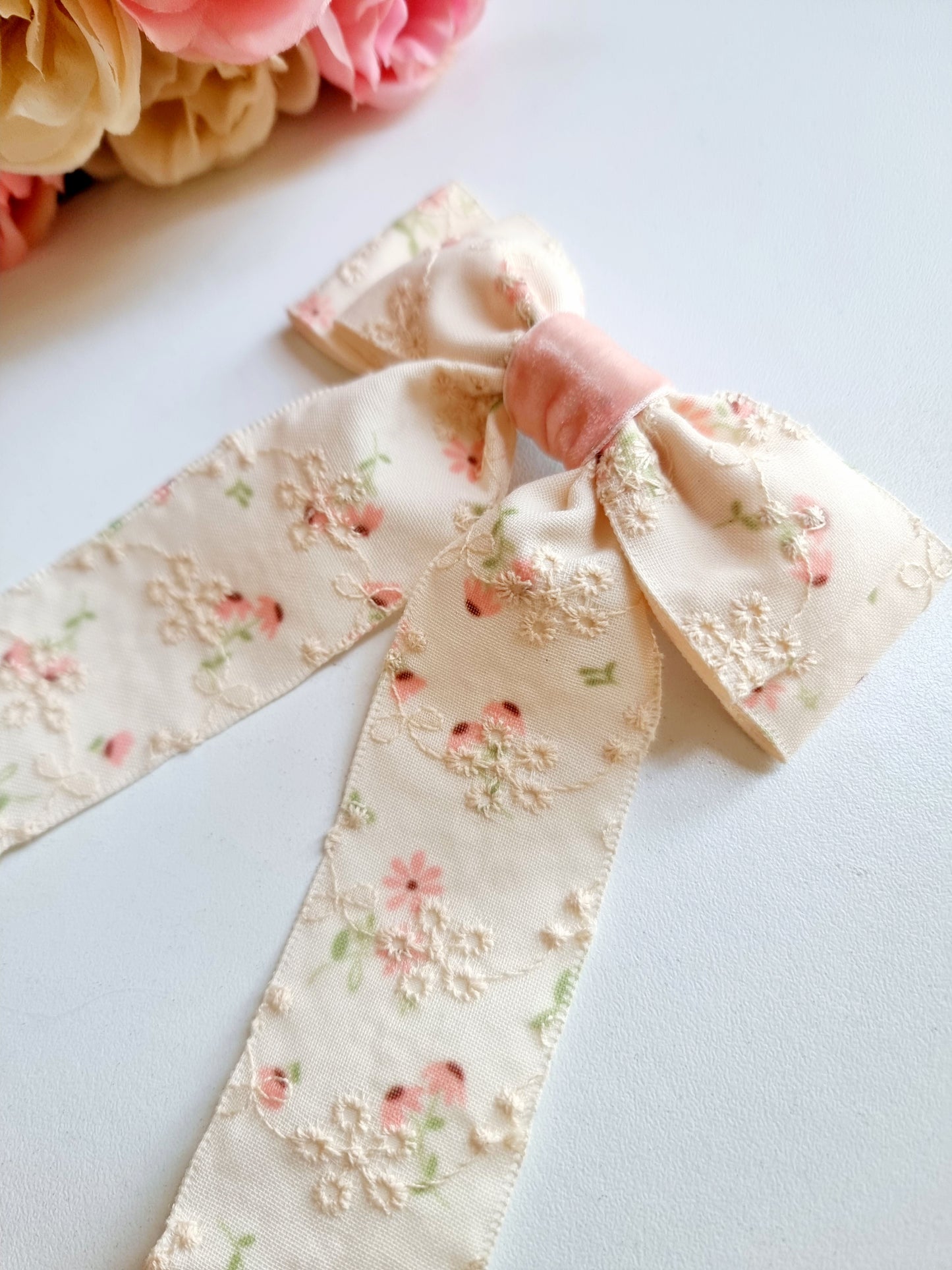Mini Long-tail Bow