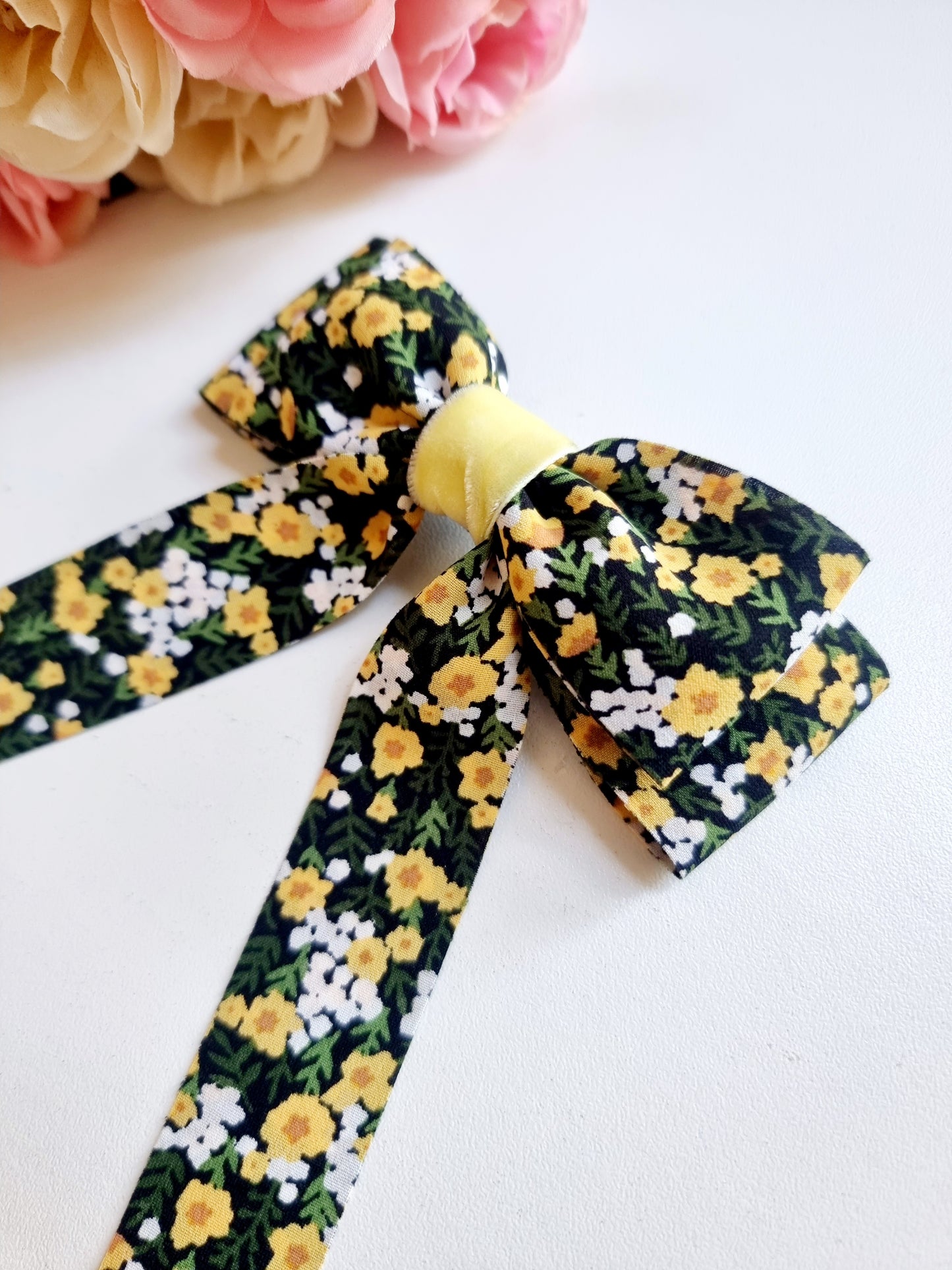 Mini Long-tail Bow