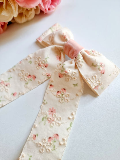 Mini Long-tail Bow